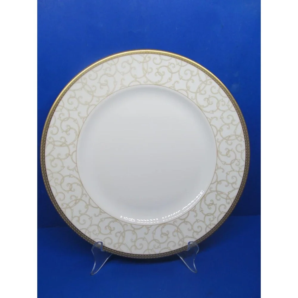 Wedgwood Celestial Gold Bone China 10 3/4